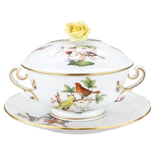 Suppentasse mit untere und - suppentasse,