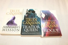 TRUDI CANAVAN - The Traitor