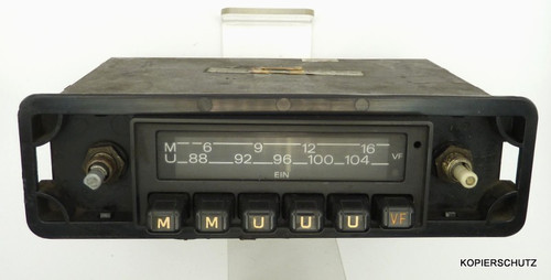 Oldtimer-Autoradio-Raritäten