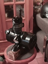 Velosolex 2200 Motor  restauriert  Lager und  Kolbenring ersetzt  . Dichtung NEU