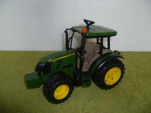 Bruder traktor trecker - /,