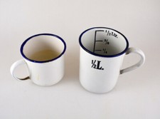 2 Alter Messbecher 1/2 l