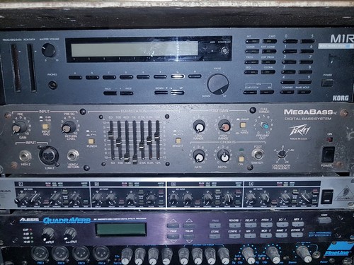 Peavey mega bass amp - peavey,