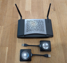 Barco ClickShare CSE-200 CSE 200 mit 2 Buttons Dongle Präsentationseinheit
