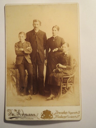 Familie mann frau mädchen - -,