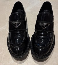 PRADA Loafers schwarz  Lackleder Gr. 37,5 TOP-gepflegt