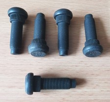 5 Stück Bobcat Radbolzen
