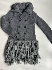 Neu ausgefallener Designer Mantel Strickmantel mit Fransen orig Sisley LP 400,-