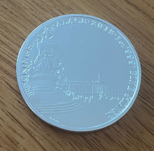 Buckingham palace 2019 oz - buckingham,