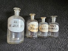 4 antike Apothekerflaschen