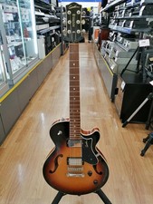 GODIN Halbakustische Gitarre