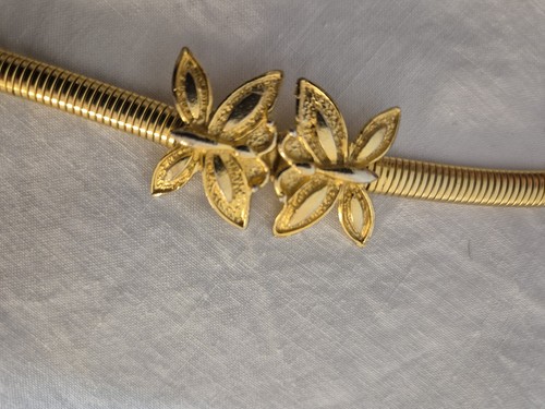 Mimi 1976 gold - 1976,