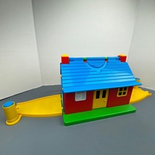 Thomas die Panzermaschine Mein erster Thomas Lokschuppen und 2 x Weichen Goldener Bär