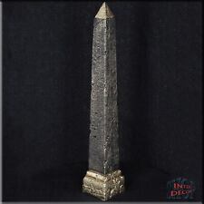 Obelisk Säule Statue