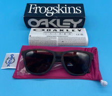 #SE3879# Oakley Frogskins