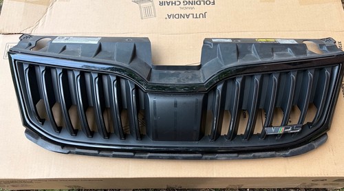 Skoda octavia kühlergrill - skoda, 5e