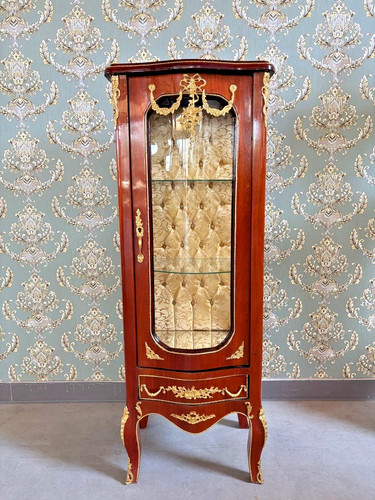 Elegant display cabinet retro - elegant,