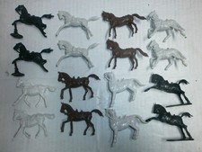 Konvolut 16 Merten Kunststoff