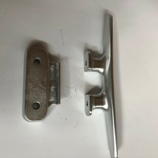 Pfeiffer Klampe mit Sockel