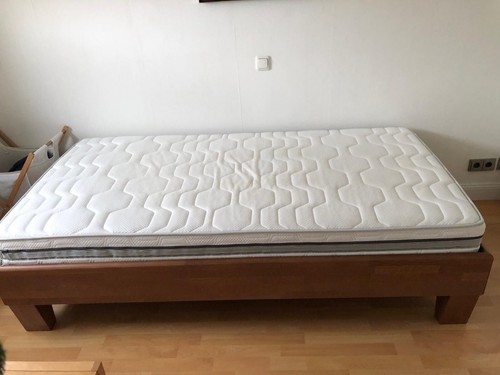 Hochwertiges bett mit - hochwertiges,