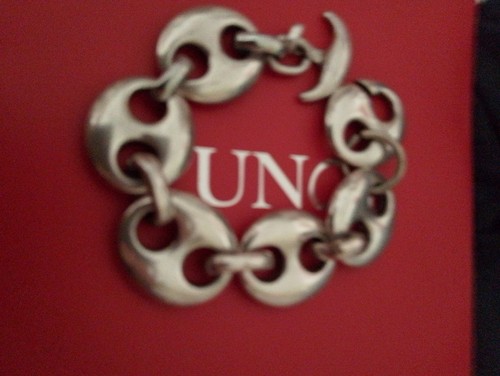 Uno pulsera - uno, de