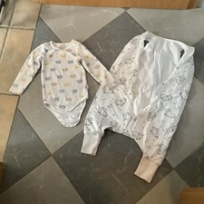 2 x Baby Body gr. 86/92