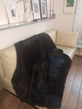 Echte Nerzdecke  1.64m x 1.32m  Farbe dunkelbraun  Zustand neuwertig 