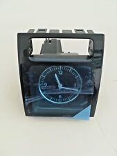 VW VOLKSWAGEN Passat  Uhr