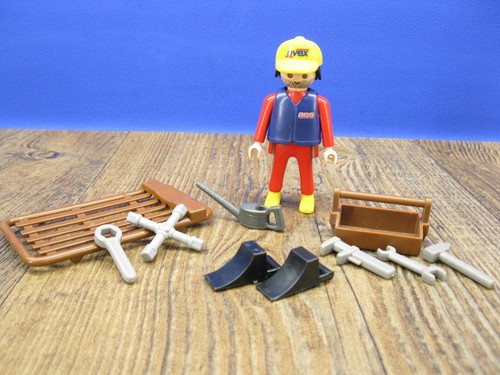 Mechaniker mit werkzeug - mechaniker,