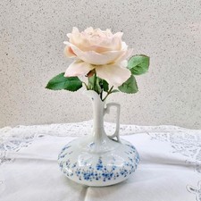 Vase Giraud Limoges Corail Blaue Streublümchen France