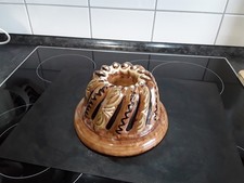 dekorative Keramik Gugelhupf