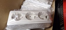 Gira 078813 Schuko-Dreifachsteckdose 16A 250 V Reinweiß