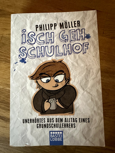 Isch geh schulhof unerhörtes - geh,