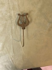 ALTER NOTENHALTER AUS MESSING