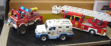 Playmobil 2 Feuerwehrautos + SWAT Einsatzfahrzeug "Gebraucht"(338WG)