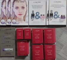 Kosmetik-und Parfum Proben /