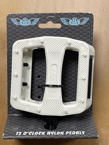 Bikes clock flat - 12,