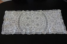 Tischdecke Weißstickerei mit