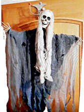 Knochenfrau / Geist / Hexe