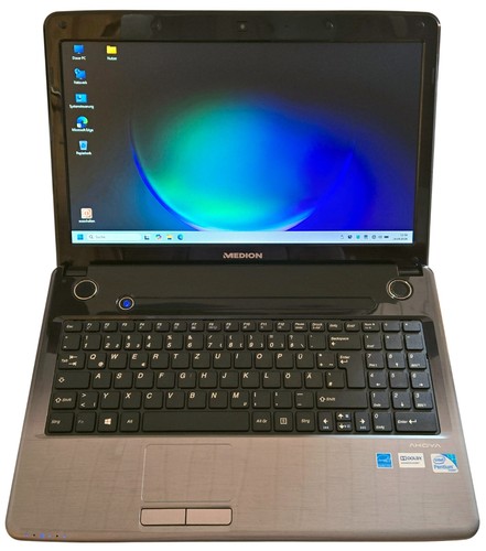 Medion akoya e6234 md99090 - akoya,