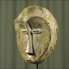62881) Alte Maske Lega Kongo