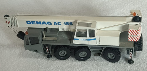 Achs teleskopkran demag - 3-achs,