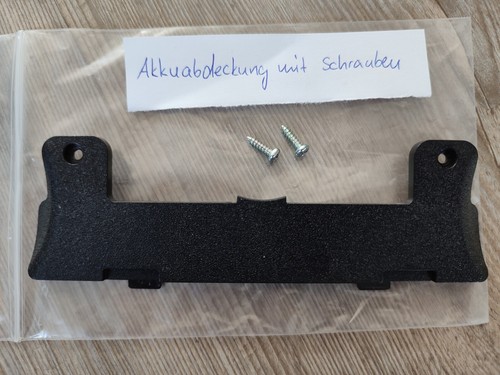 Akkuabdeckung mit schrauben - akkuabdeckung,