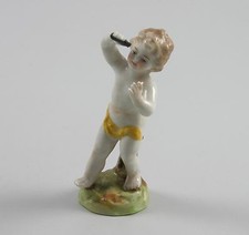 Porzellanfigur Putto Defekt