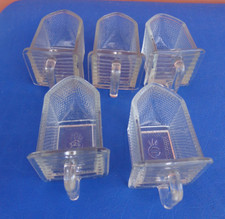 alte kleinere Glasschütte aus