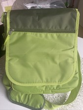 Isoliertasche, Kühltasche klein, grün und unbenutzt.