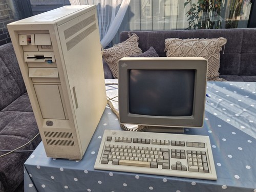 Ibm model 80 retro - ps/2,
