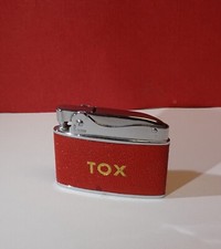 Altes PENGUIN Benzinfeuerzeug