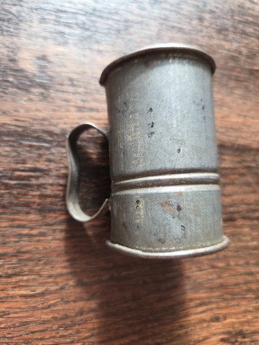 Schönes antikes kaffeemaß - schönes,