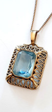 ART DECO °  ANHÄNGER mit KETTE ° BLAUER STEIN ° Antikschmuck °